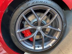 -TESLA 特斯拉(上海太古汇体验店)
