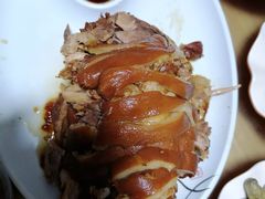 -聚首堂·特色小吃·肘子(什刹海德胜门店)