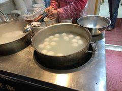 -七宝老街水磨汤圆(瞿溪路店)