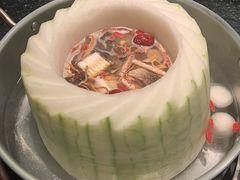 -得意咚瓜·顺德鱼生·冬瓜火锅(深圳首店)