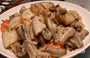 Cactus Flower Pork Shank Soup