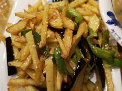 地三鲜-华顺土菜馆(洪岗路店)