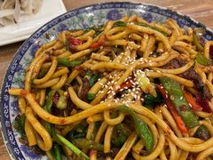 攒劲的干煸炒面-清真·玛丽亚新疆菜主题餐厅(浙江中路店)