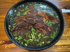 -小龙大肉面馆