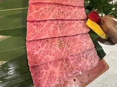 -炼火烤肉店