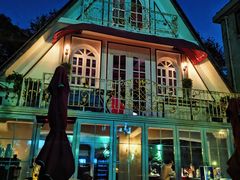 -弦月窗LUNETTE BY AMANDA(复兴路店)