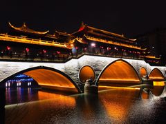 -肖肖酸萝卜鱼火锅(总店)