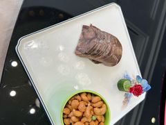 -山明水秀大饭店