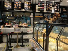 面包甜点陈列柜-托斯卡纳烘焙意大利餐厅(五天地店)