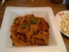 -雀舞云南菜(乐客城店)
