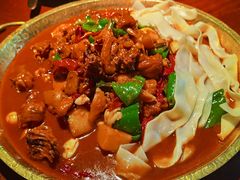 楼兰经典大盘鸡-楼兰新疆主题餐厅(悠方店)