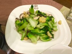 -意卡菲·欢乐聚会餐厅(华侨店)