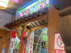 -头上红煨盐鸡·非遗院子餐厅