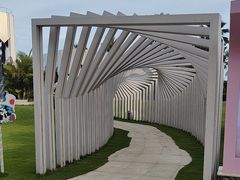 -水桶王国主题餐厅·聚会·生日派对·亲子活动·家庭套餐(亚龙湾希尔顿店)