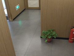 -耳湾躺式采耳SPA馆(保利五月花店)