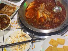 -蛙一刀·麻椒鱼火锅(金仙桥店)