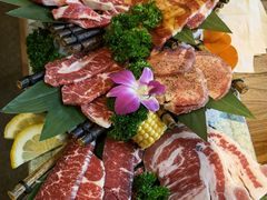 -明洞阿姨·韩式酱蟹烤肉·创意料理(三元桥店)