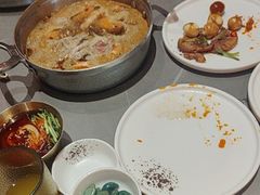 -黑金·寻焰自助百汇·烤肉·火锅(中街店)