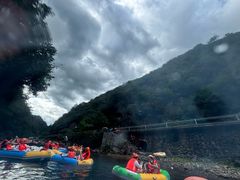 -安吉龙王山峡谷漂流