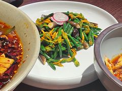 鸡枞菌炒童子黄瓜-映水芙蓉(长宁来福士店)