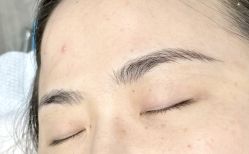 -一个差评成就的纹眉店
