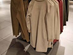 -ZARA(万达广场二七店)