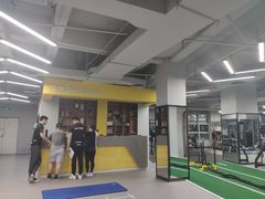 -CXFIT 陈徐健身工作室(凯旋店)
