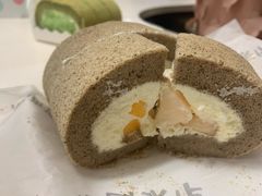 蜜桃乌龙蛋卷-小西家作(富力爱丁堡店)