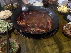 -黄潇洒老火锅(九眼桥宏济巷店)