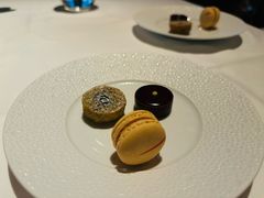 -Le Bernardin