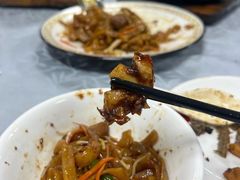 -天宝食坊·啫啫煲大排档(西华路店)