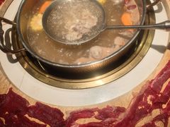 -牛人日志·鲜牛肉骨汤火锅(万科里瑧店)