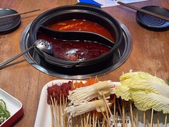 -牛小嫩串串火锅(老国贸总店)