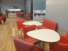 -维也纳国际机场