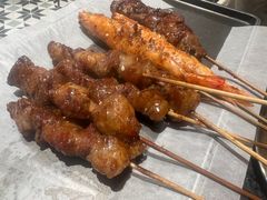 柠檬斑节虾-何妹湿辣牛肉·粤式烧烤砂煲(桂雅路店)