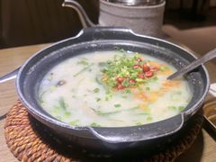 皮蛋瘦肉粥-隆喜元鱼汤包·海鲜(中联广场店)