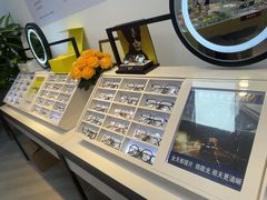 -天空之镜眼镜店蔡司依视路配镜授权零售店(望京颐堤港店)