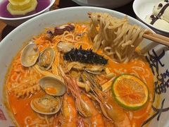 -李犟大爆鳝面·手工蟹黄包(湖滨西湖店)