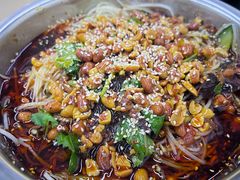 -周良天山牛杂城(天山路总店)