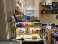 -新华书店(顺峰山公园店)