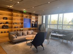 -蔚来中心(北京中关村店)