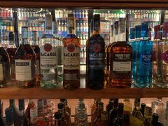 零售区-COMMUNE幻师(上邦百汇城店)