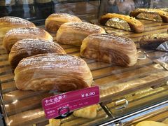 -面包新语(吾悦国际广场店)