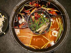 -渝涯重庆豆花老火锅(中赢国际店)