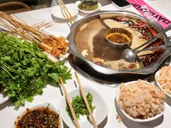 -佰人王串串香火锅(洋珠巷店)