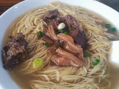 牛腩面-象角群记(华柏店)