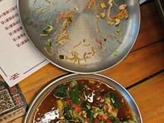-后街佬·炭火鲜鱼杂(南城店)