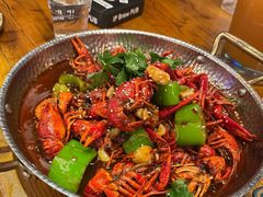 -爱啤精酿·民谣酒馆(滨江店)