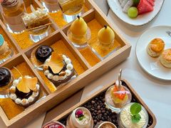 -深圳国际会展中心希尔顿酒店(前海华发冰雪世界店)