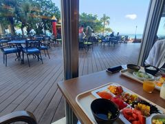 -Rizzan Sea Park Hotel Tancha Bay室内游泳池